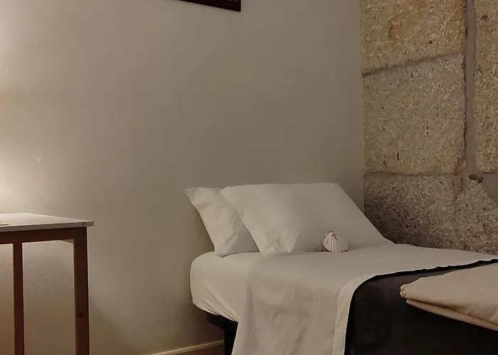 Donna Nega Quarto em Acomodações Particulares Caminha