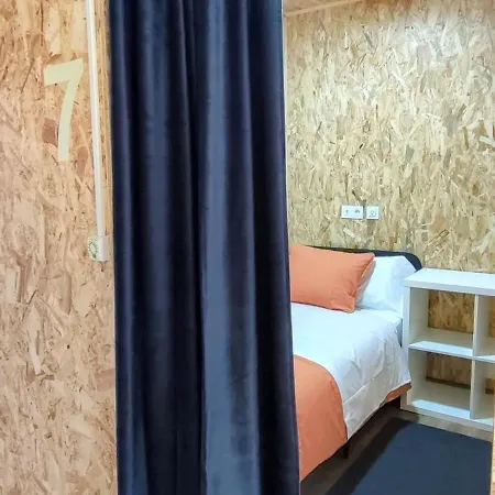 Donna Nega Local Quarto em Acomodações Particulares *